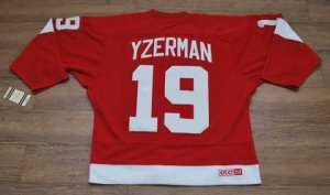 Jerseys Factory Cheap Red Wings #19 Steve Yzerman Embroidered Re
