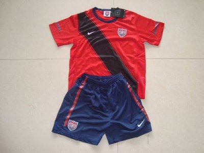Jerseys Factory Cheap USA Blank 2011/2012 Red Home Kid Soccer Co